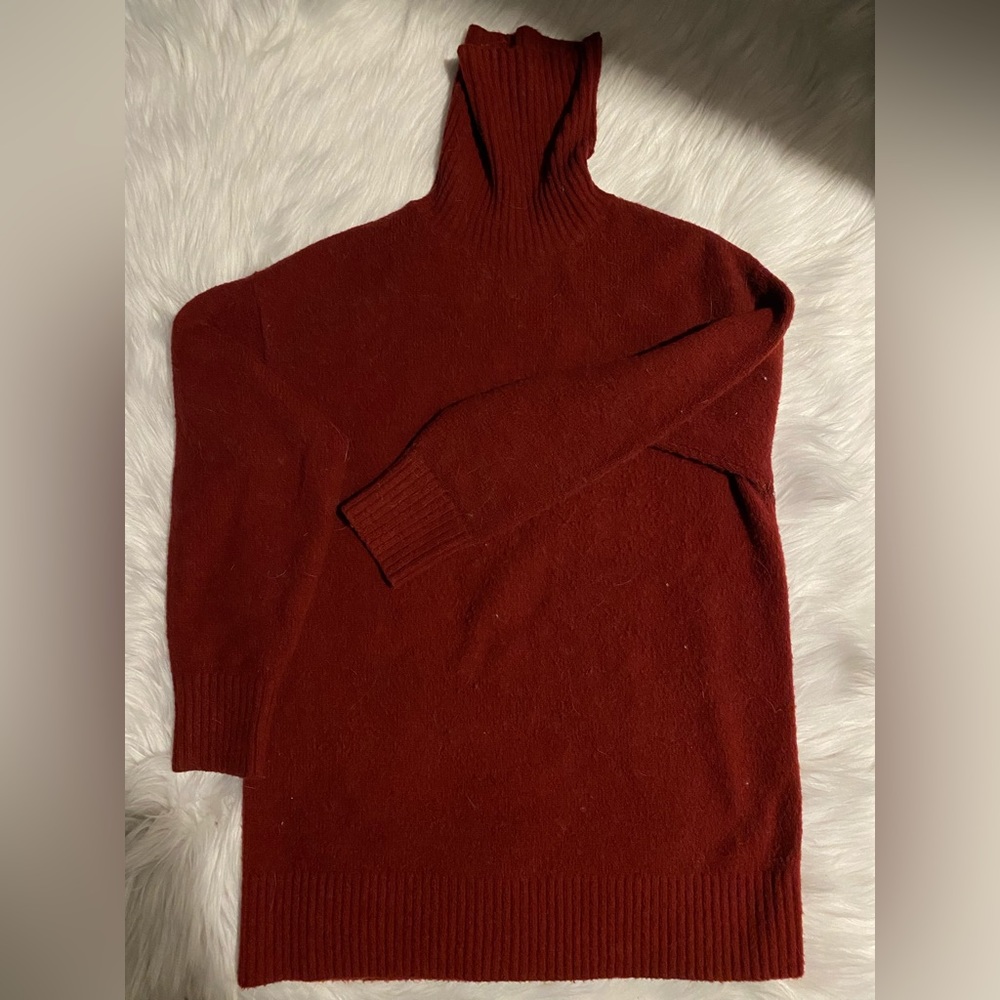 Twik turtle neck long sweater